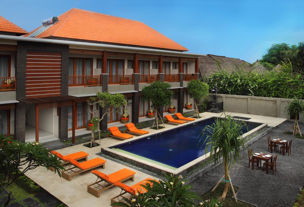 Отель Kubu Cempaka Seminyak Экстерьер фото